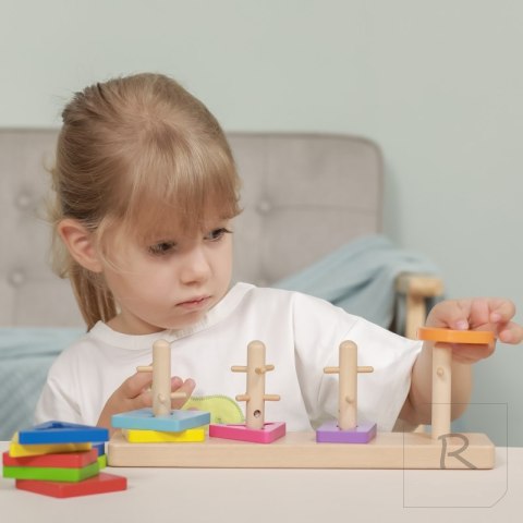 Drewniane klocki Viga Toys z sorterem kształtów Montessori