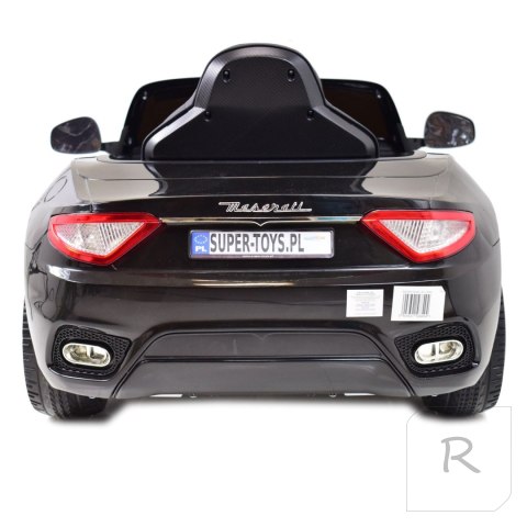 MASERATI GRANCABRIO MY18 Z AMORTYZATORAMI, PILOT, PANEL, RADIO FM, BLUETOOTH/S302