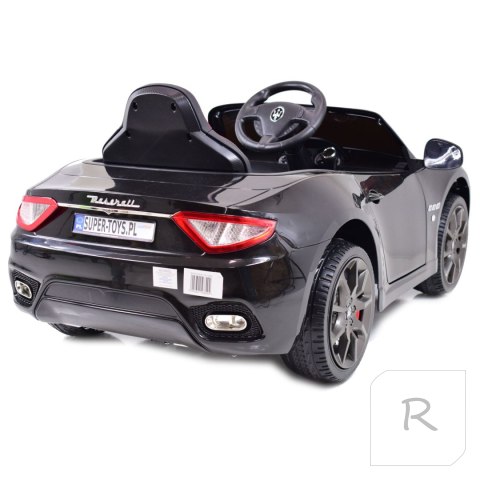 MASERATI GRANCABRIO MY18 Z AMORTYZATORAMI, PILOT, PANEL, RADIO FM, BLUETOOTH/S302